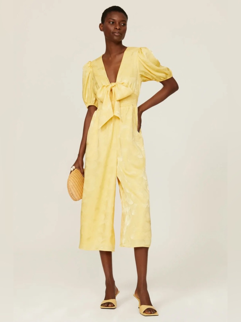Slate & Willow Summer Yellow Satin Tie-Front Puff Sleeve Jumpsuit